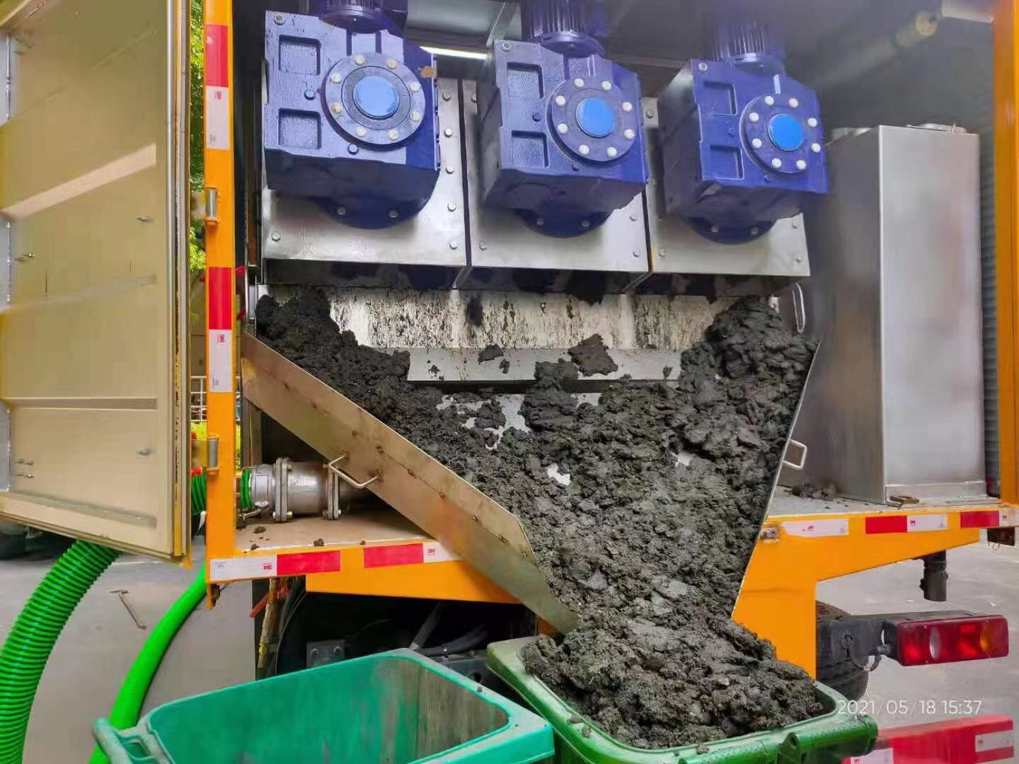 新乡化粪池清掏城市维护站-泥浆净化干湿分离处理